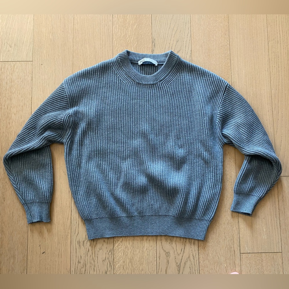 Zara Pale Blue-Gray Rib Sweater Size Small